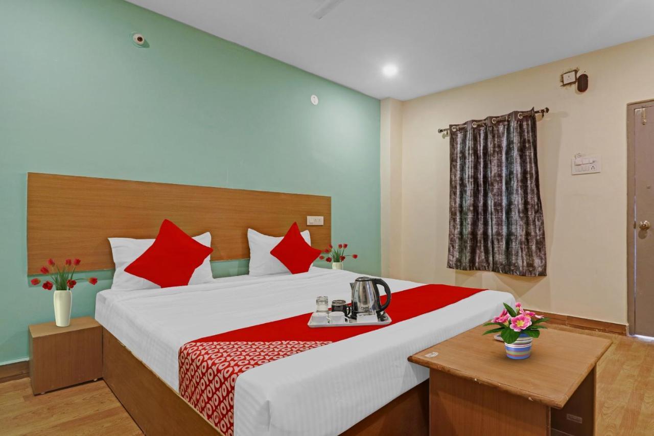 Hotel O Lavish Stay Hyderabad Eksteriør billede