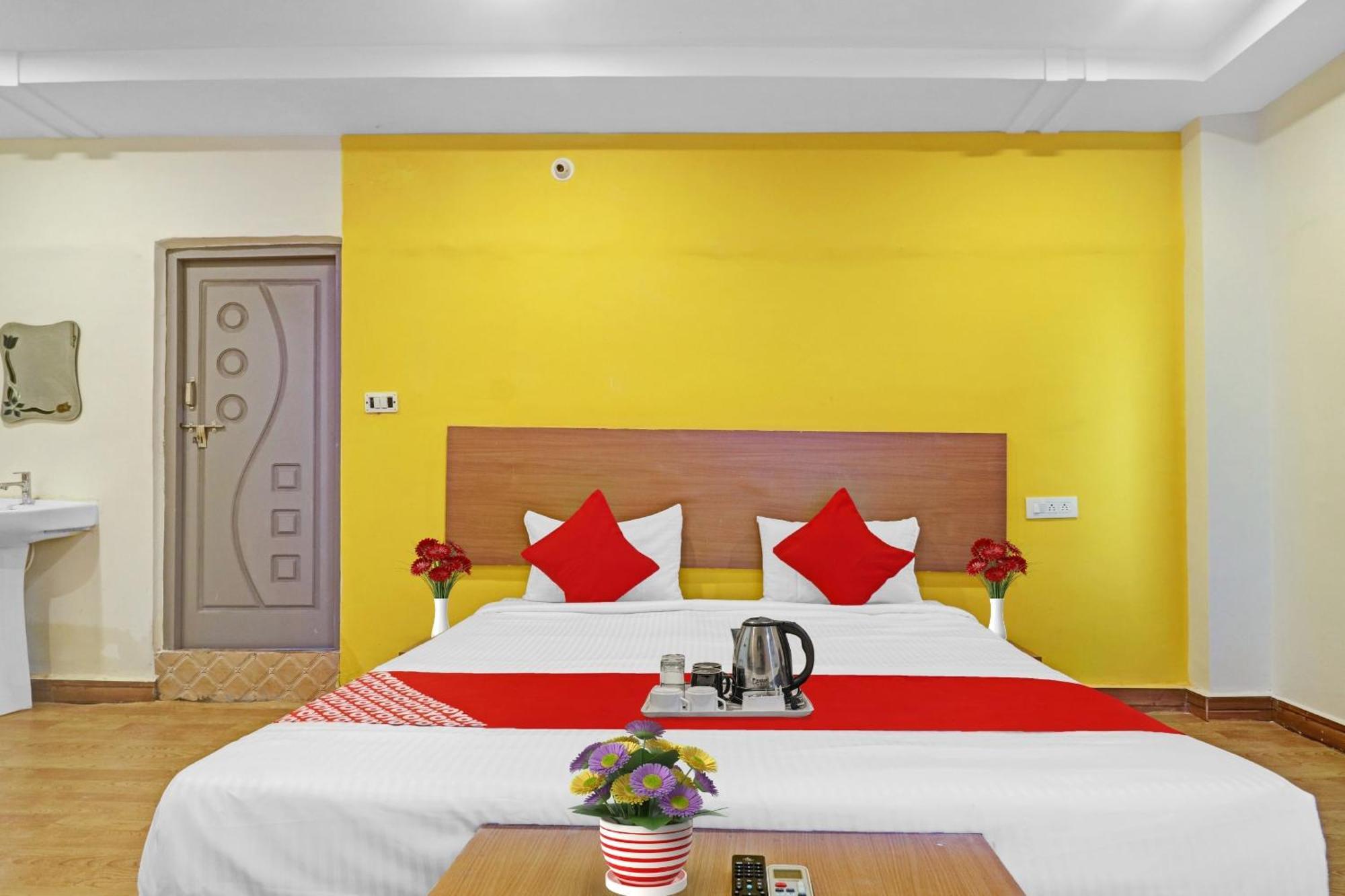 Hotel O Lavish Stay Hyderabad Eksteriør billede