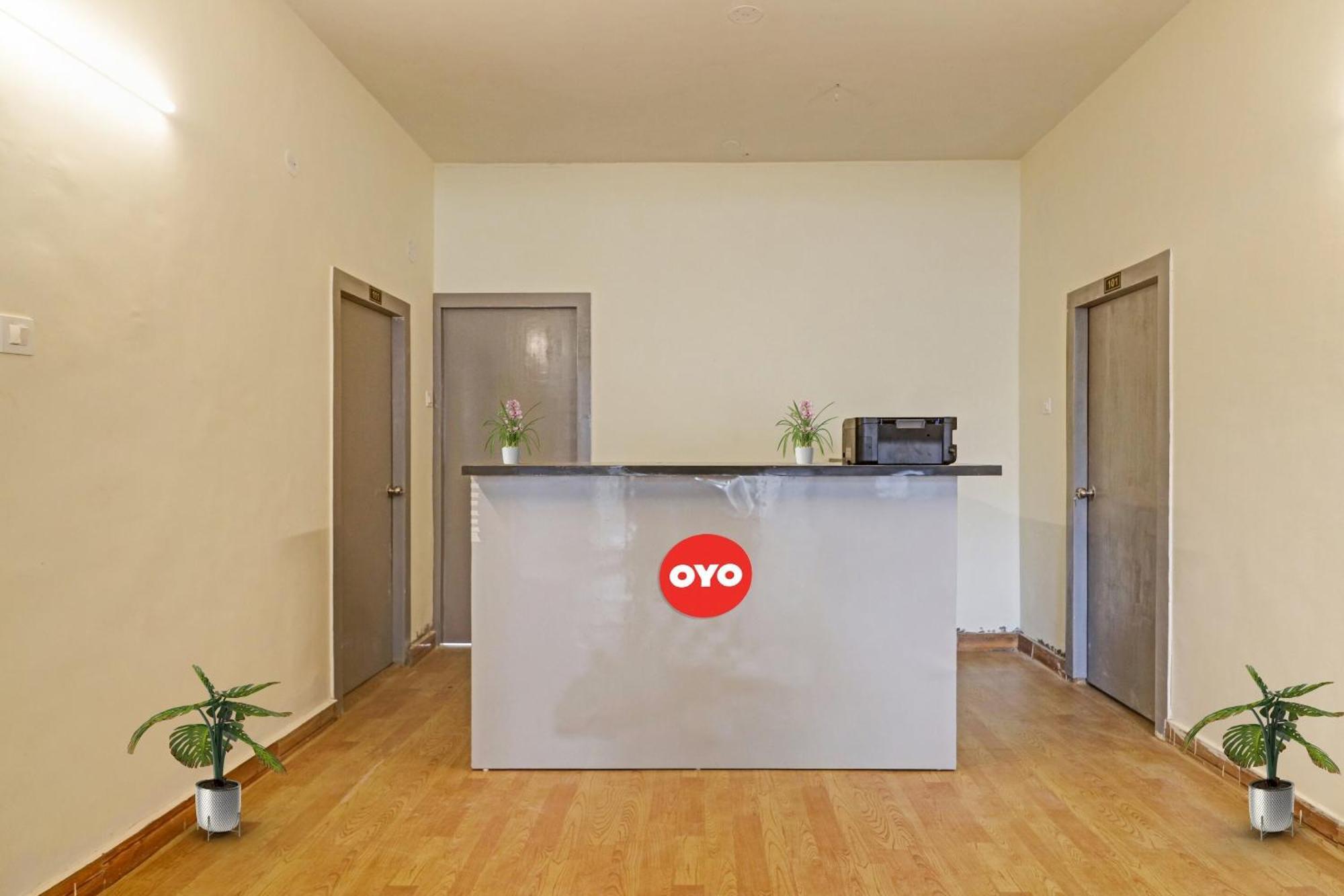 Hotel O Lavish Stay Hyderabad Eksteriør billede